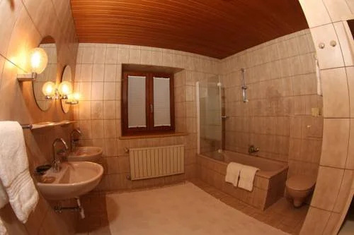 Achen Apartment