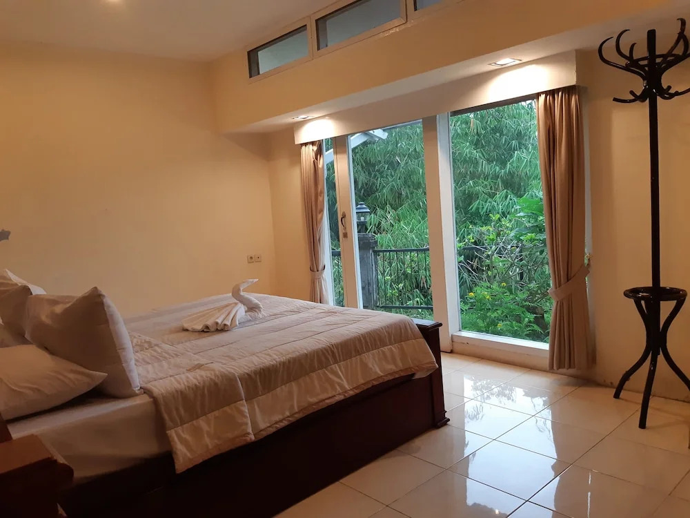 Talita Bukit Raya Hotel