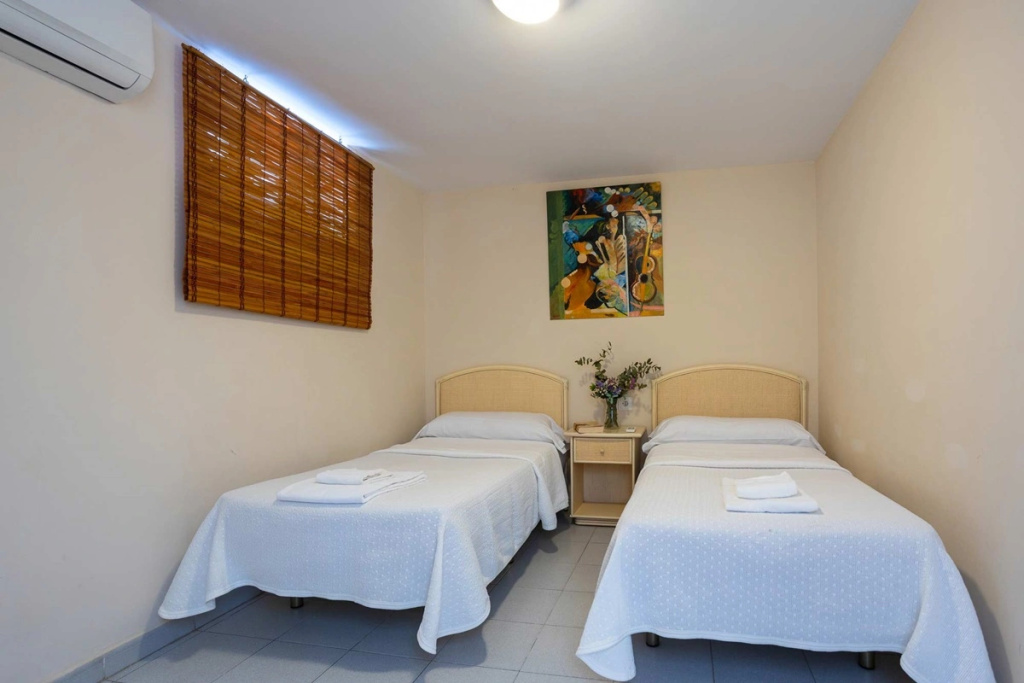 Apartamentos Larga 70