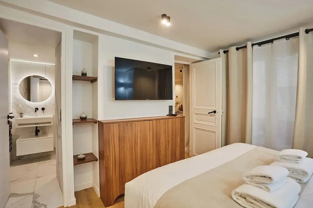 Superb Apartment Center of Paris by Studio Prestige