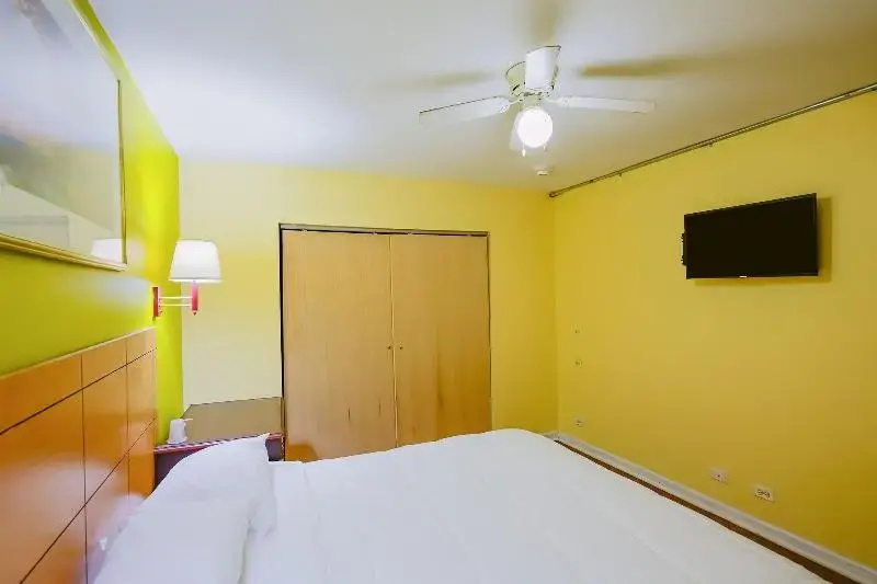 Hotel O Markham IL near Harvey/Tinley Park