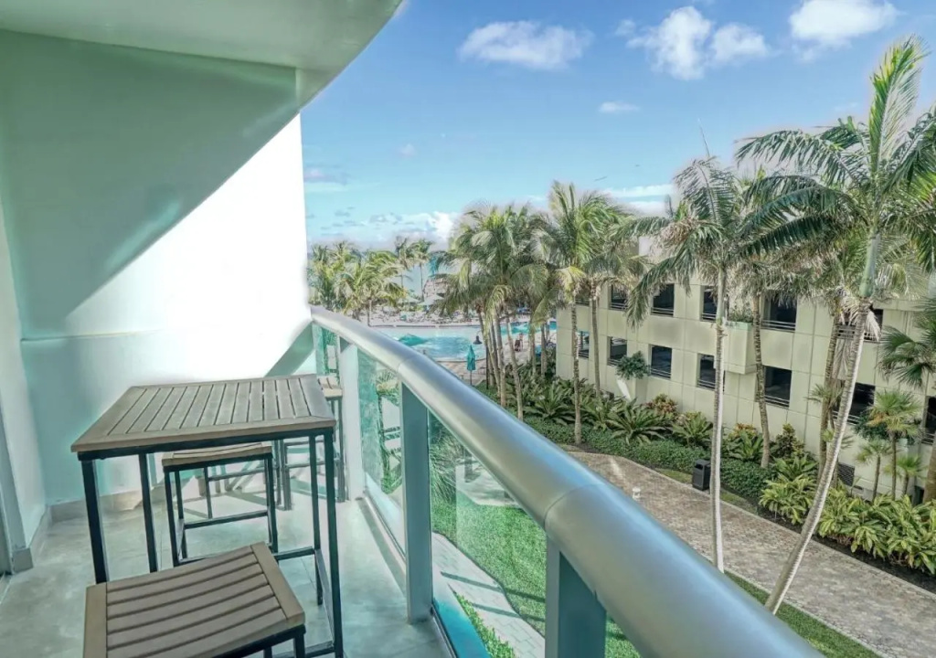 Hallandale Beach Intracoastal View Apartments