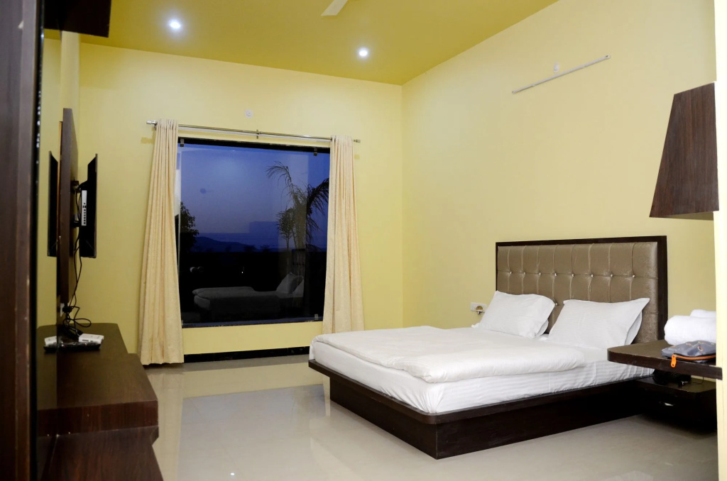 Chitrakoot Garden and Resorts