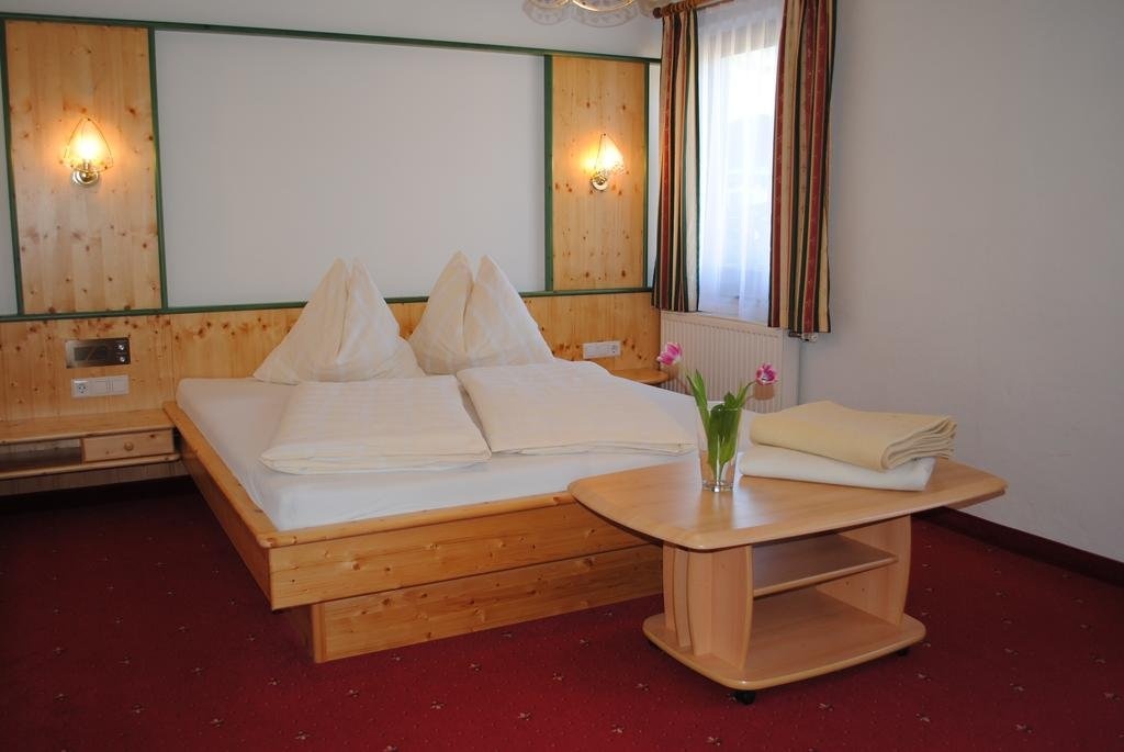 FORSTAUERWiRT Hotel & Restaurant