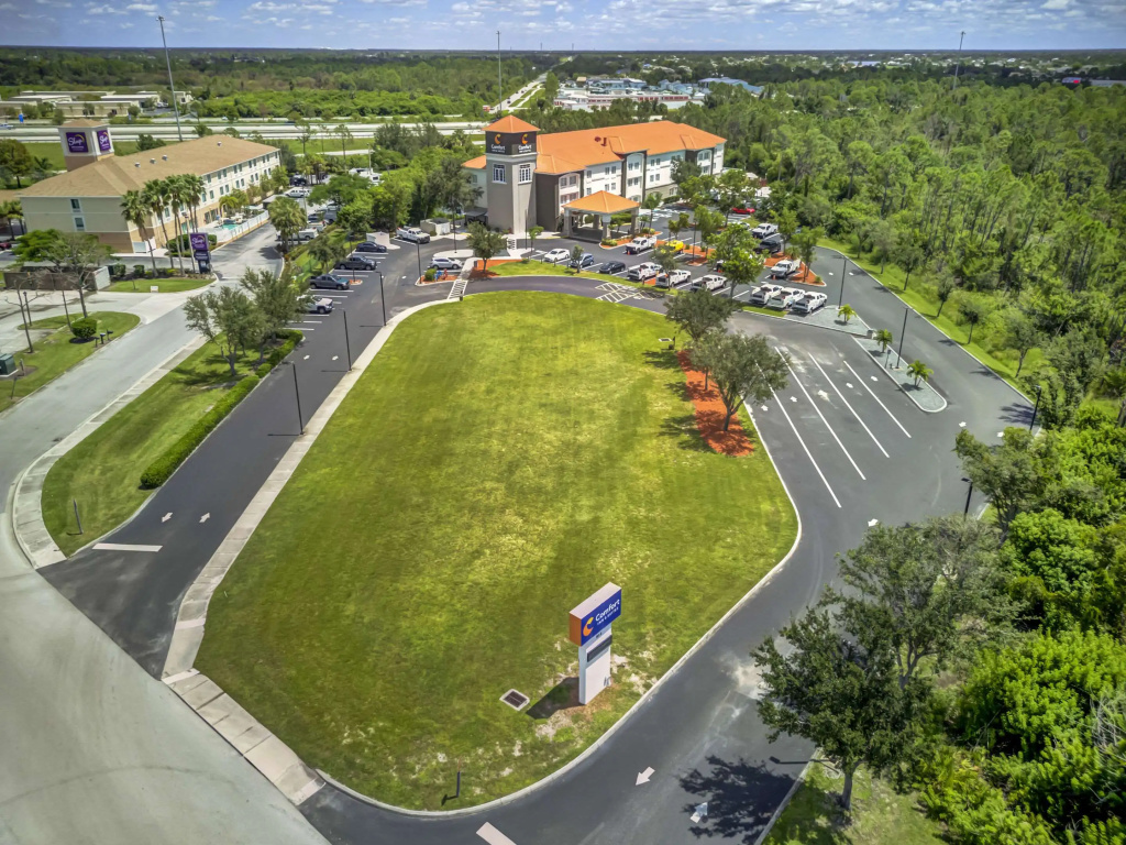 Comfort Inn & Suites Port Charlotte-Punta Gorda