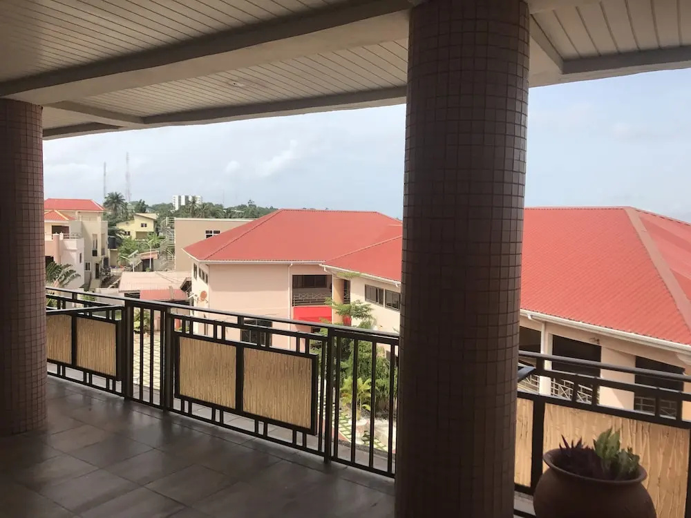 Akroma Plaza