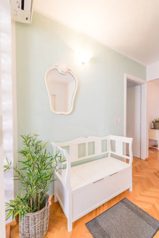 Apartments Seric