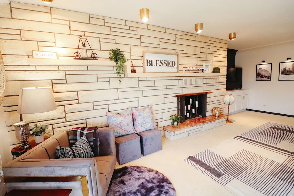 Charming Omaha Retreat - Near Zoo & Downtown 3 Bedroom Home by RedAwning