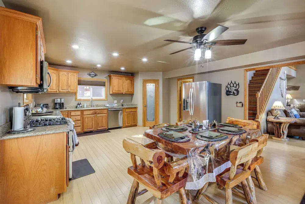 Mountain Retreat in Flagstaffs Kachina Village!