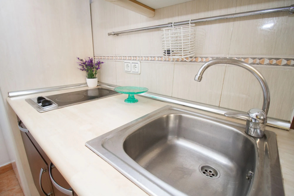 Stylish 2 bedrooms Menita by La Recepcion