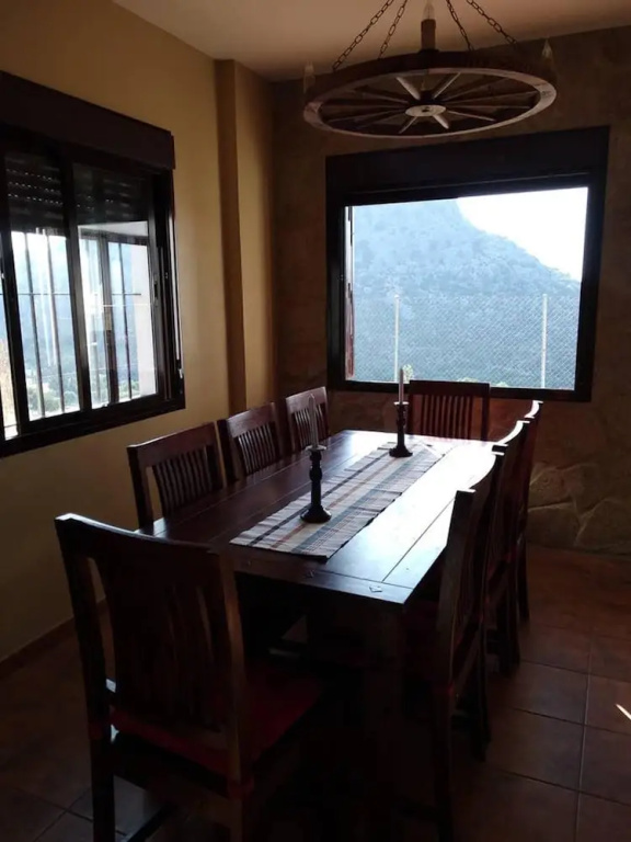 House with 4 Bedrooms in Benaocaz, with Furnished Terrace