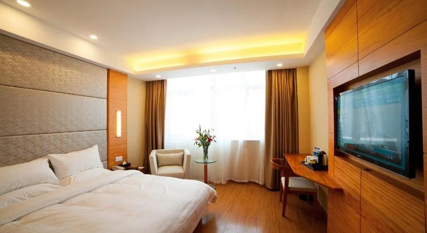Starway Hotel Qidong