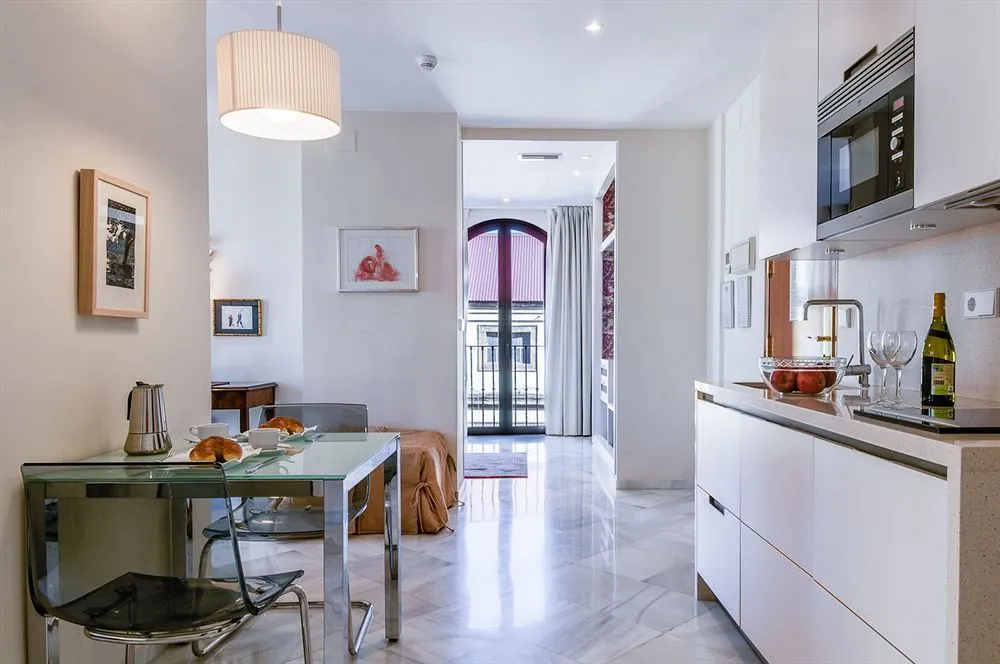 Suites Murillo Plaza Sta. Cruz