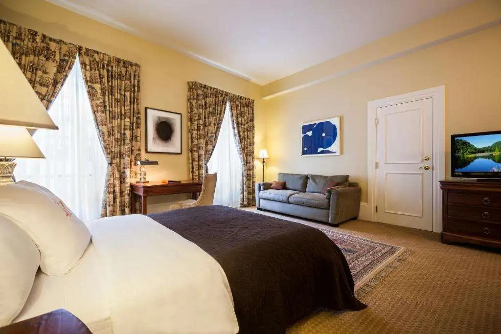 LHotel Montreal