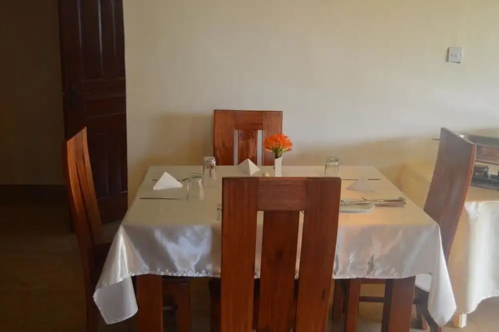 Jari Inn Bistro