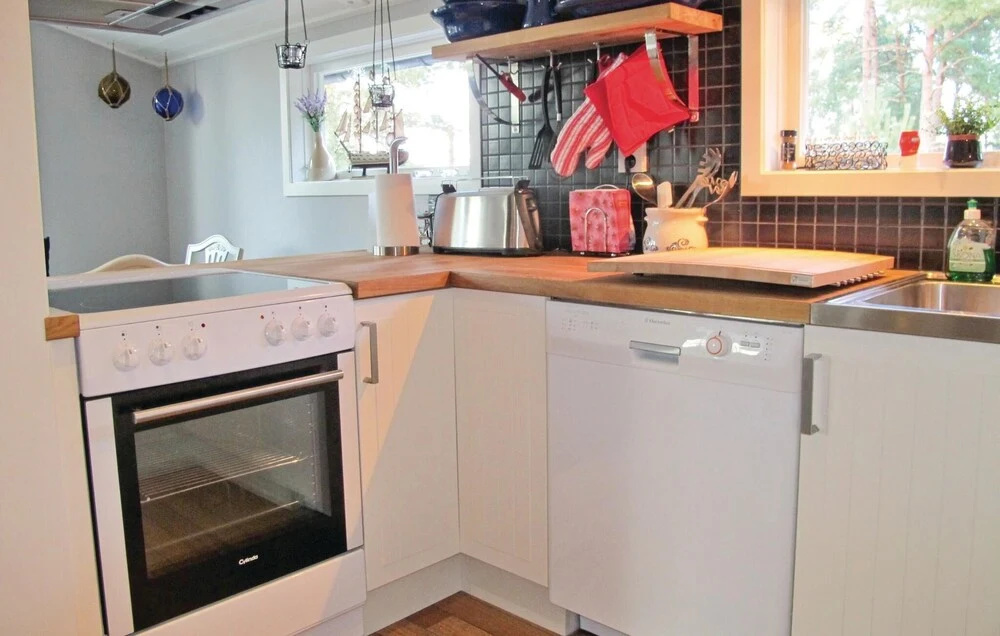 Amazing Home in Mellerud With 2 Bedrooms