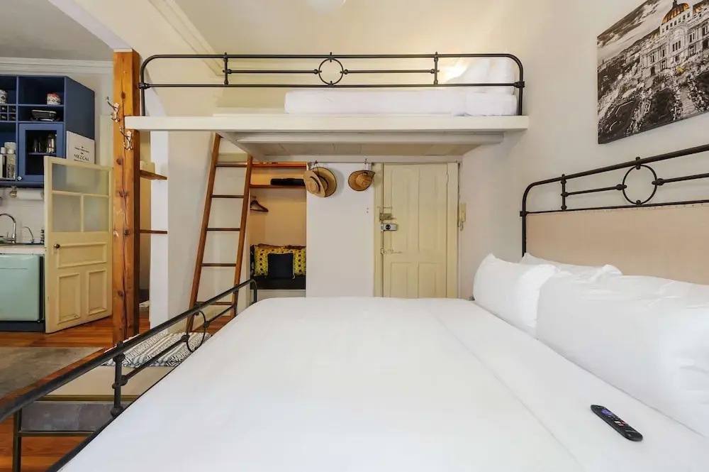 w Grandiose Loft w Great Balcony in Roma Norte