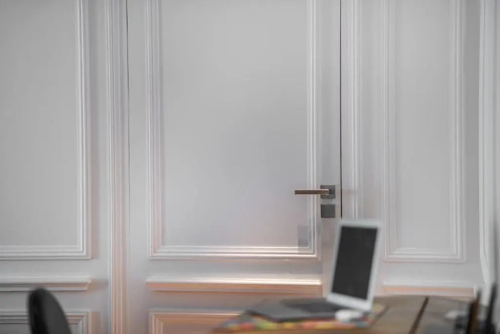 Le N 10 - Grand appartement de 200 m2 avec patio de 35 m2 en Vieille Ville