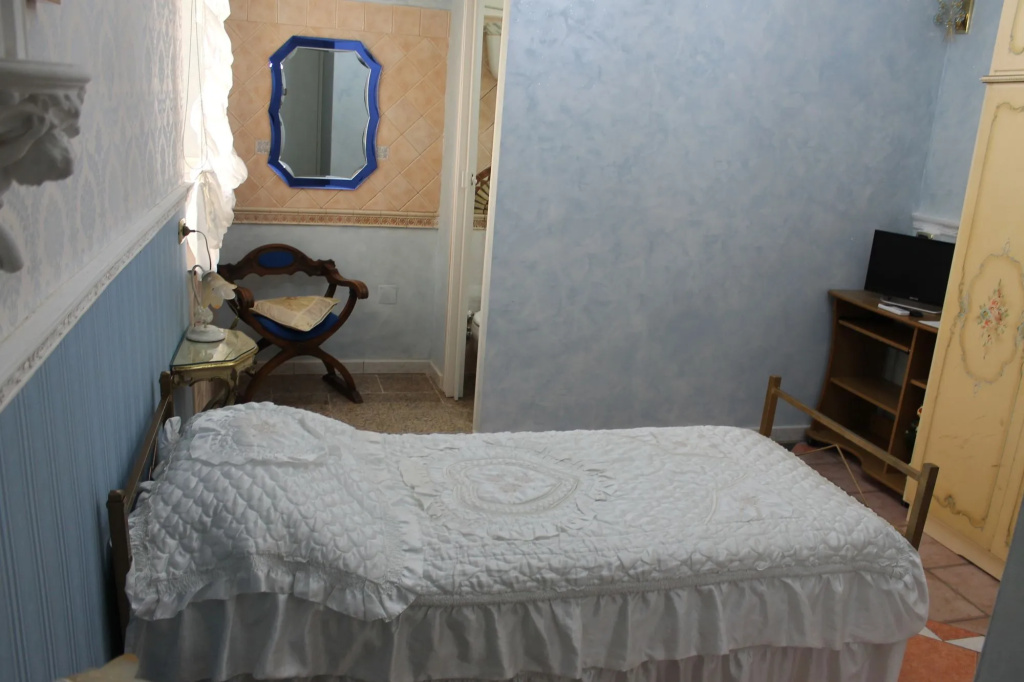 San Peter's Golden Rooms
