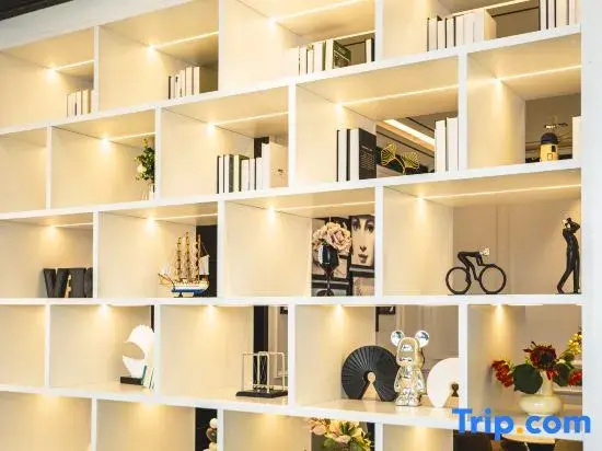 Xana Hotelle Hotel (Yongcheng Jinboda Shopping Plaza)