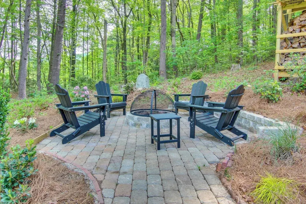 Hendersonville Vacation Rental w/ Private Hot Tub!
