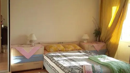 Guest House Na Chkalova 45A