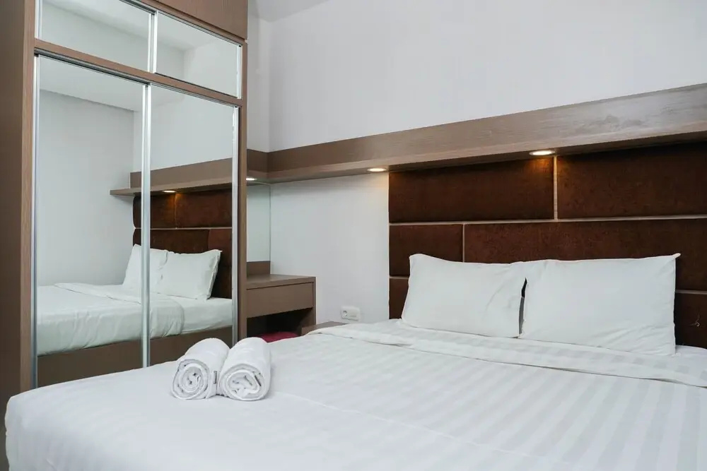 New Furnished Studio West Vista Apartment near Puri Indah