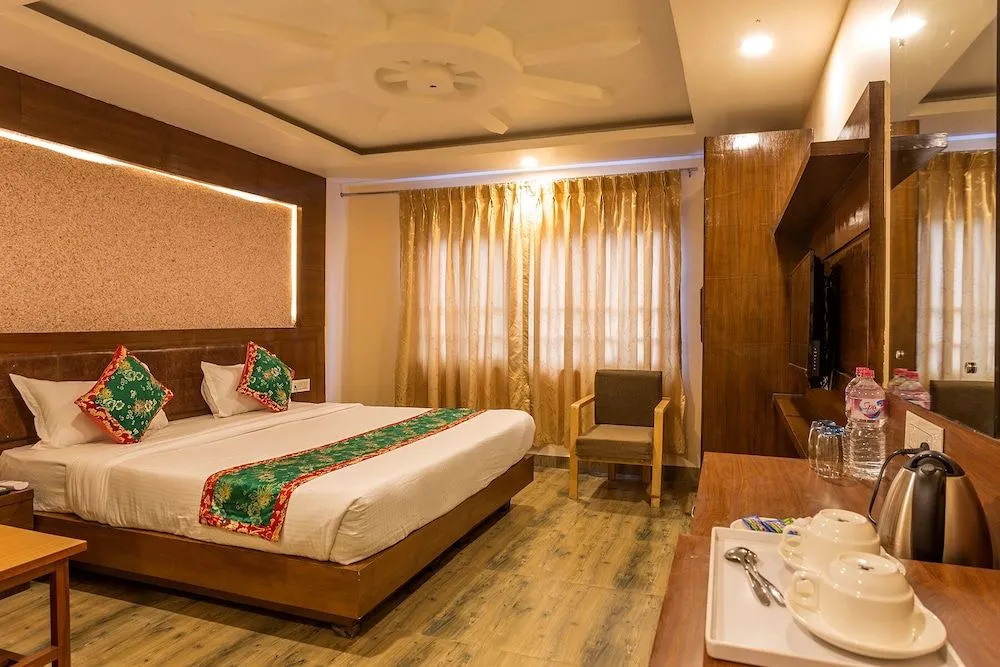 Hotel Yellow Pagoda Pokhara