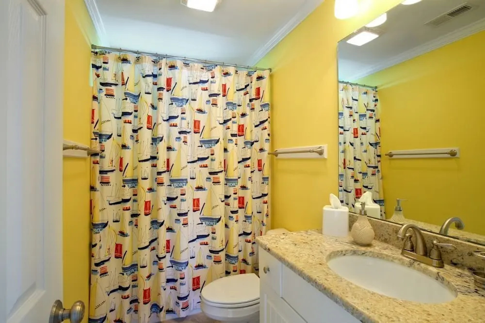 Belle Moor 3 Bedroom Home by RedAwning