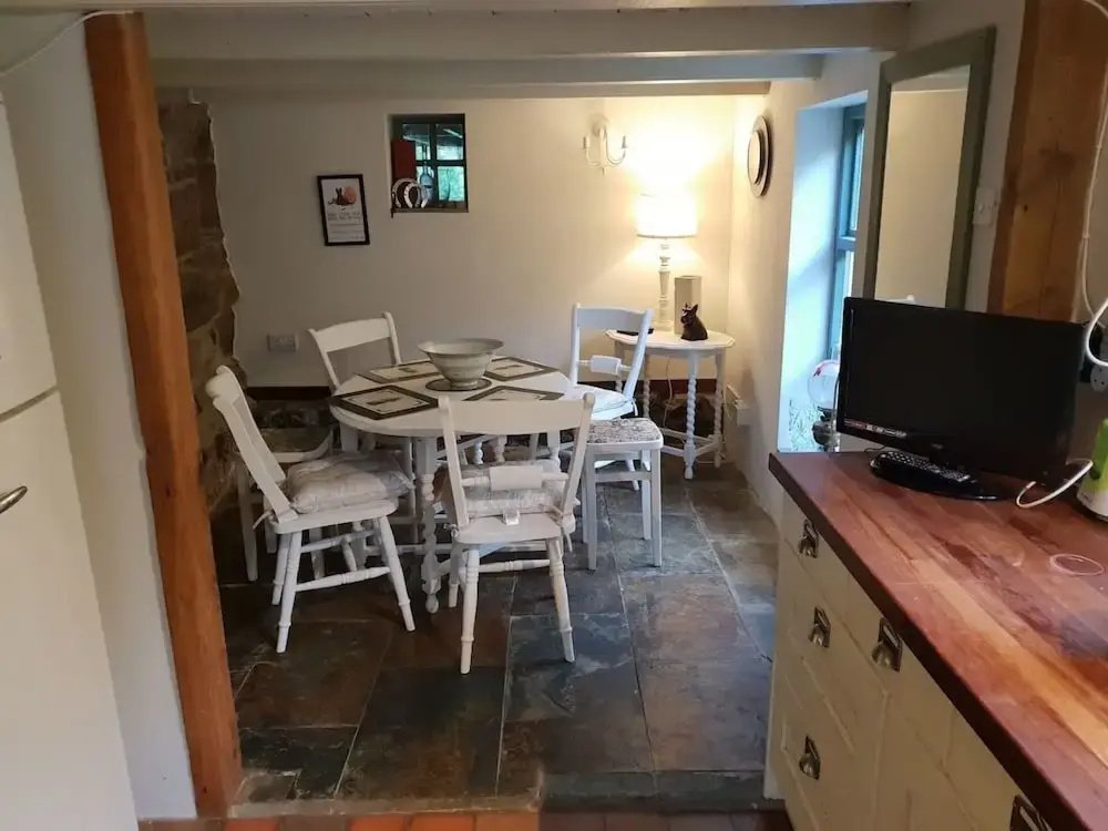 Muggles End, Falmouth, a Short Walk From the Beach