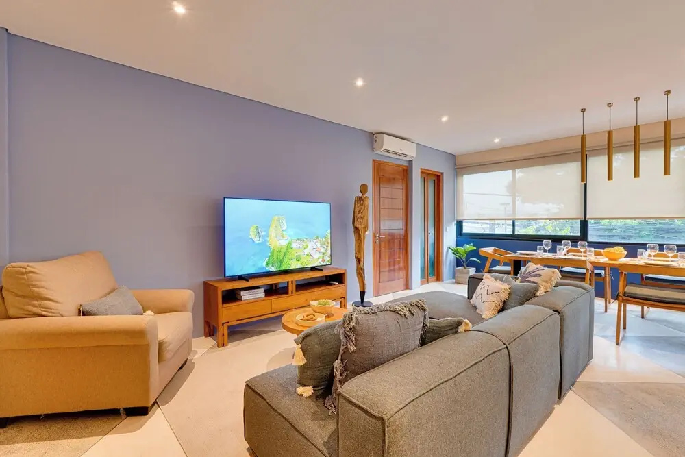 Stylish Canggu Apartment near Berawa Beach