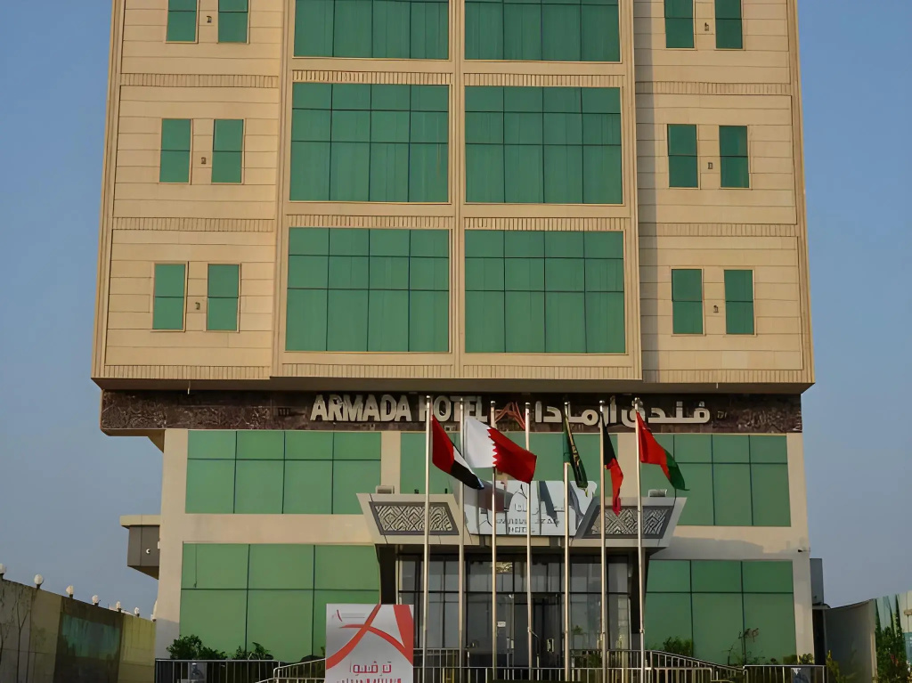 Golden Armada Hotel