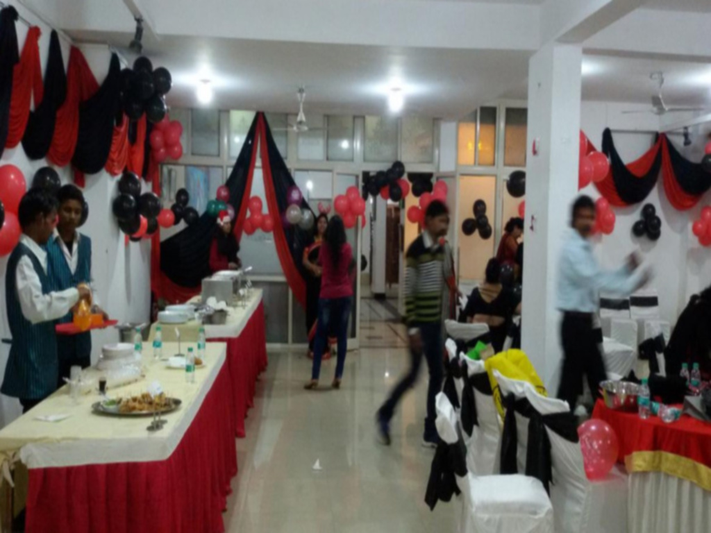 hotel tapti saral