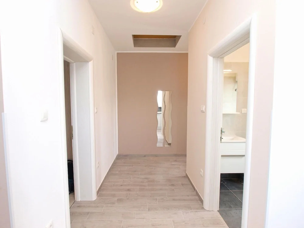 Apartment 1449