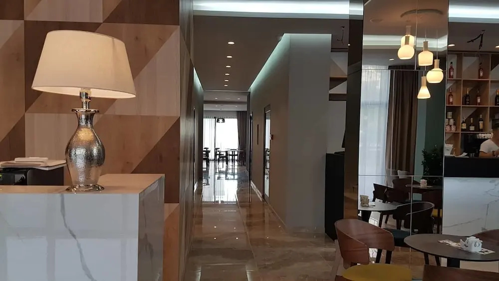Blue Marine Beach Hotel