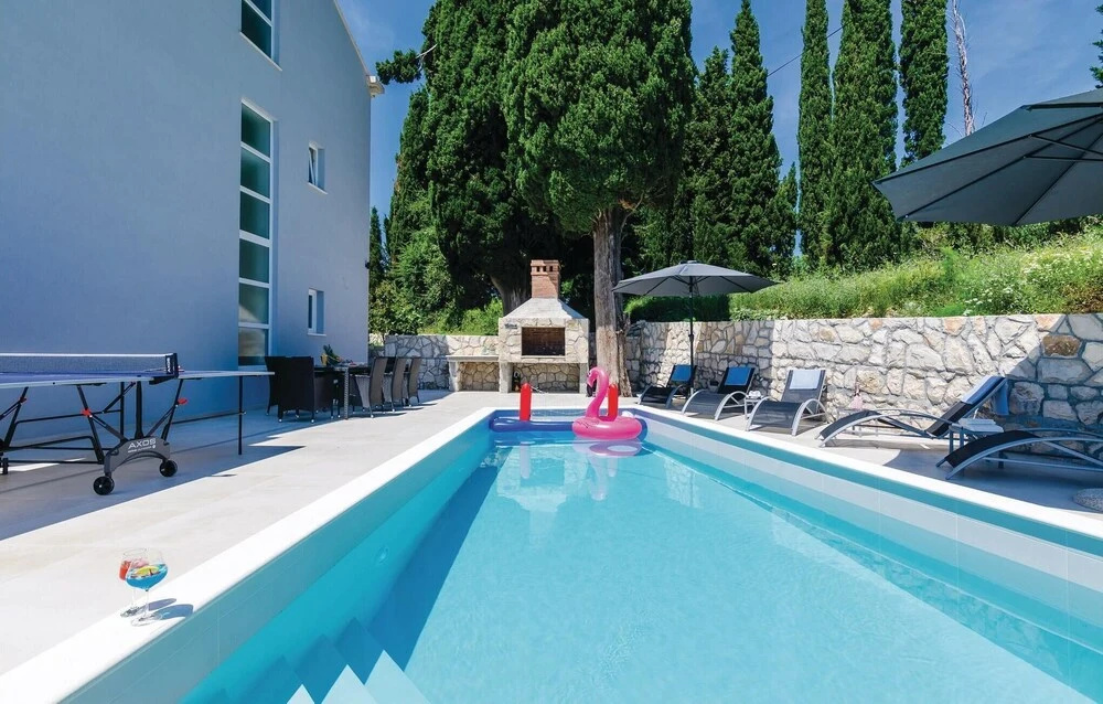 Awesome Home In Zaton Veliki With Sauna