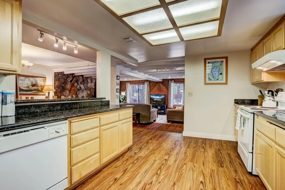 Paloma Place