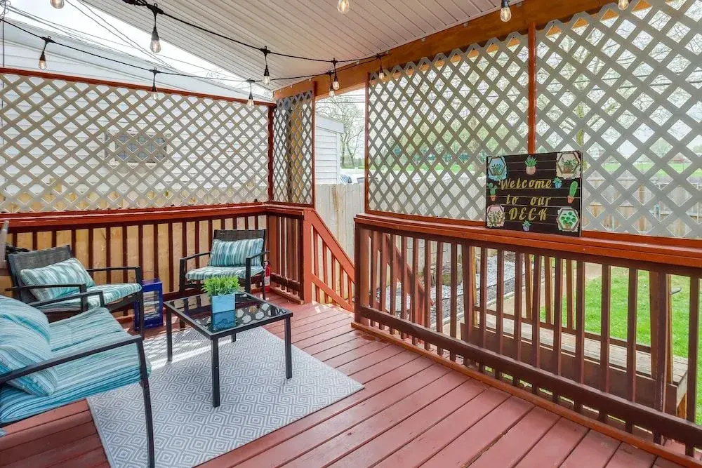 Allentown Townhome W/ Deck - 3 Mi To Ppl Center
