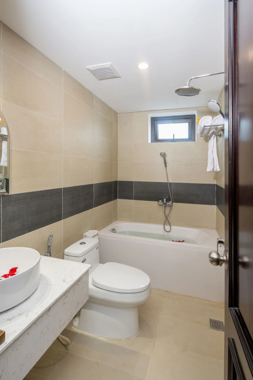 Silana Beachfront Hotel & Spa