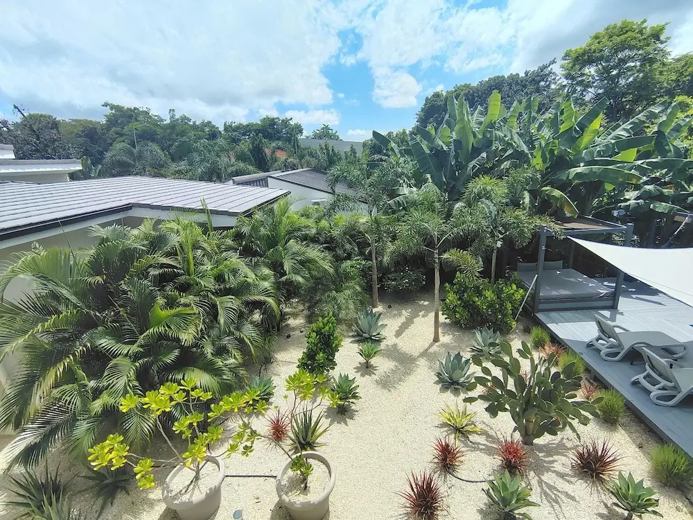 Casa Bo Jungle - Steps to Tamarindo Beach - Surf & Pool