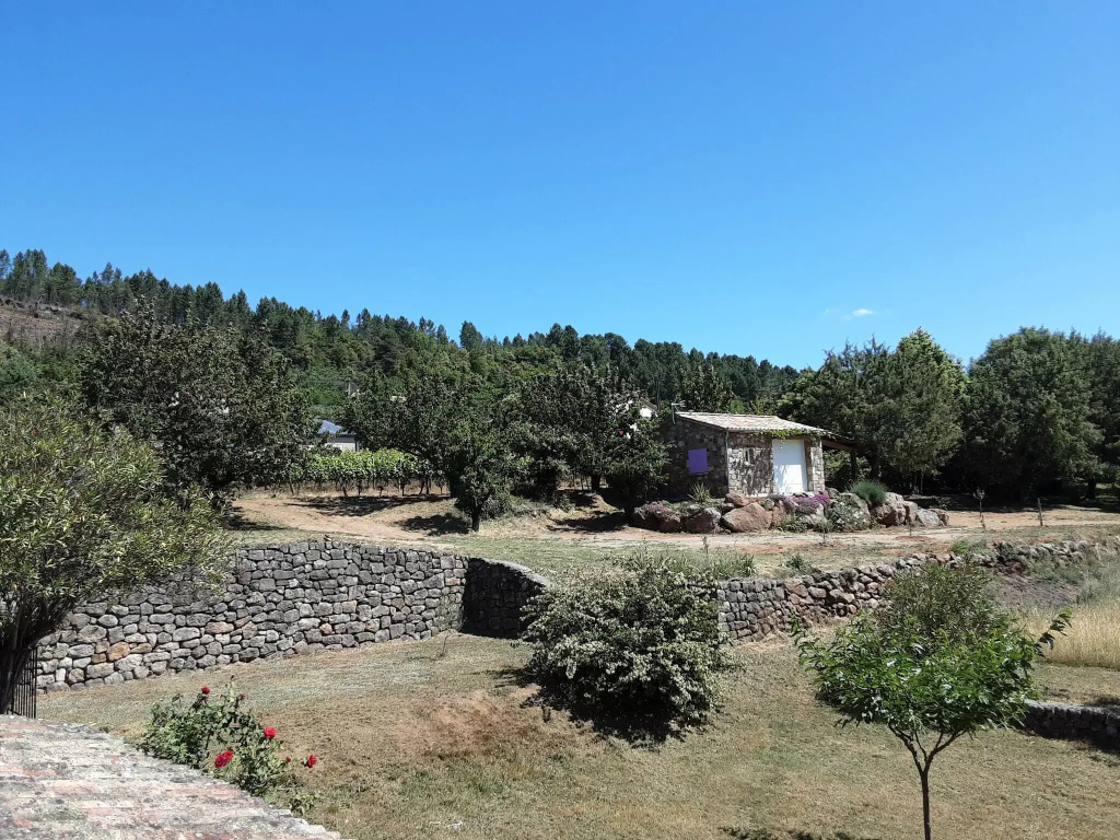 Stone House in France with Pool & Vineyards