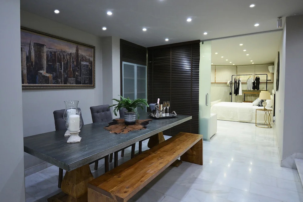 Jootiq Loft