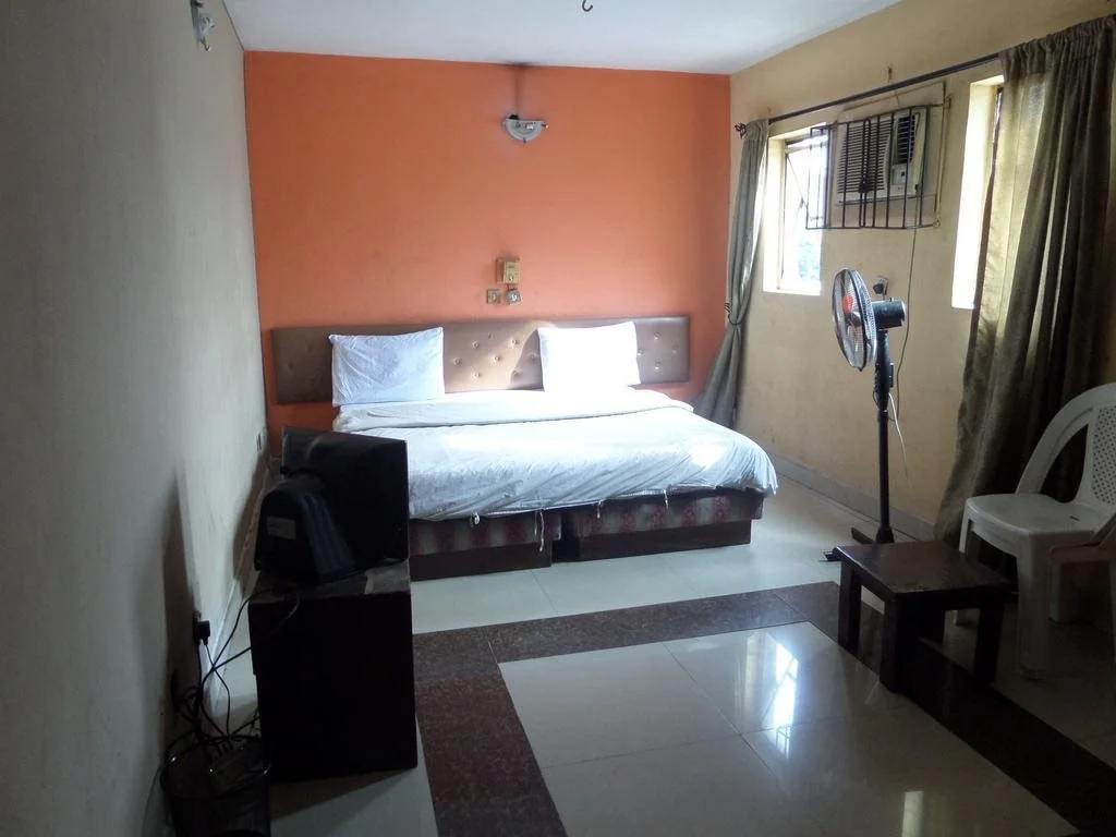 Larex International Hotel