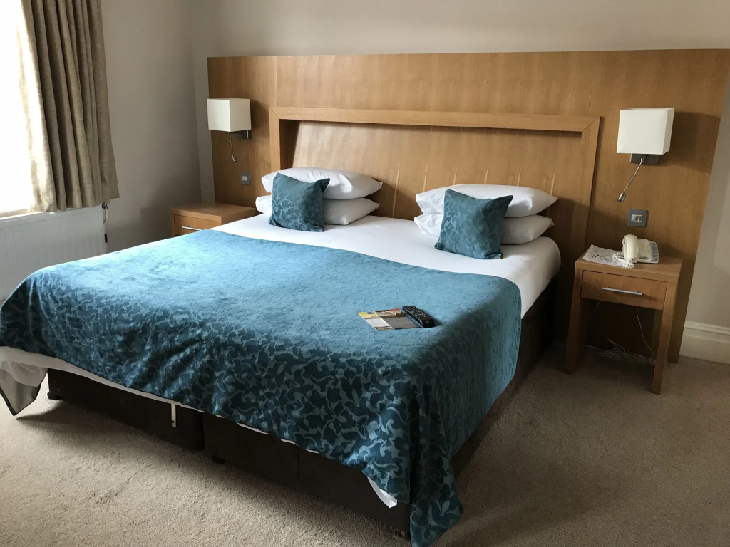 Links Country Park Hotel