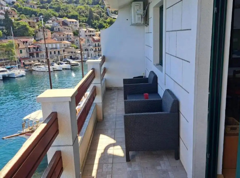 Stomorska Seaside Apartments