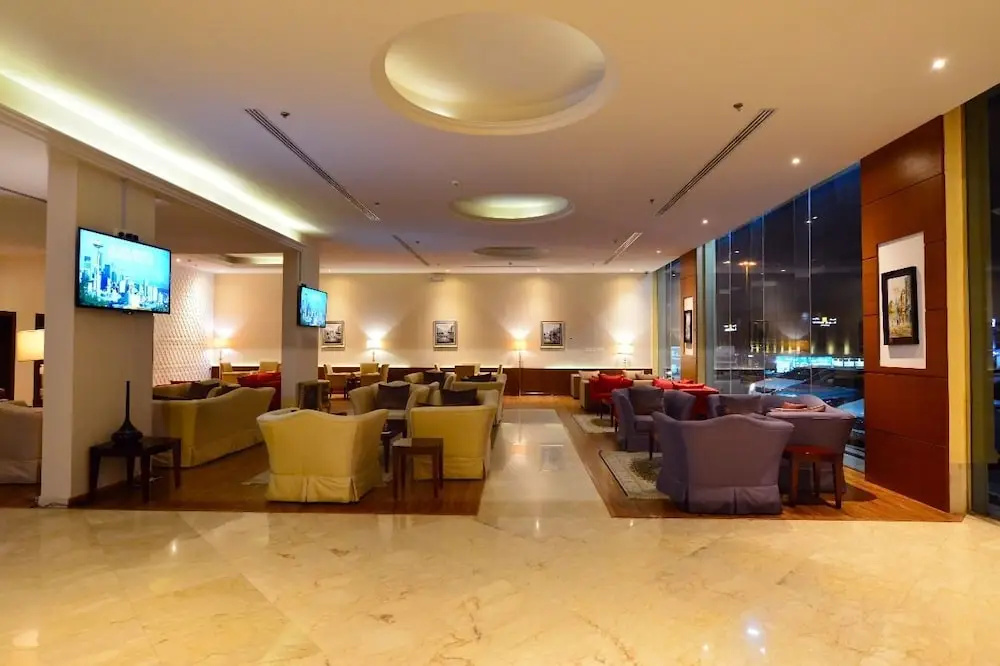 Lotuston Furnished Apartments 2