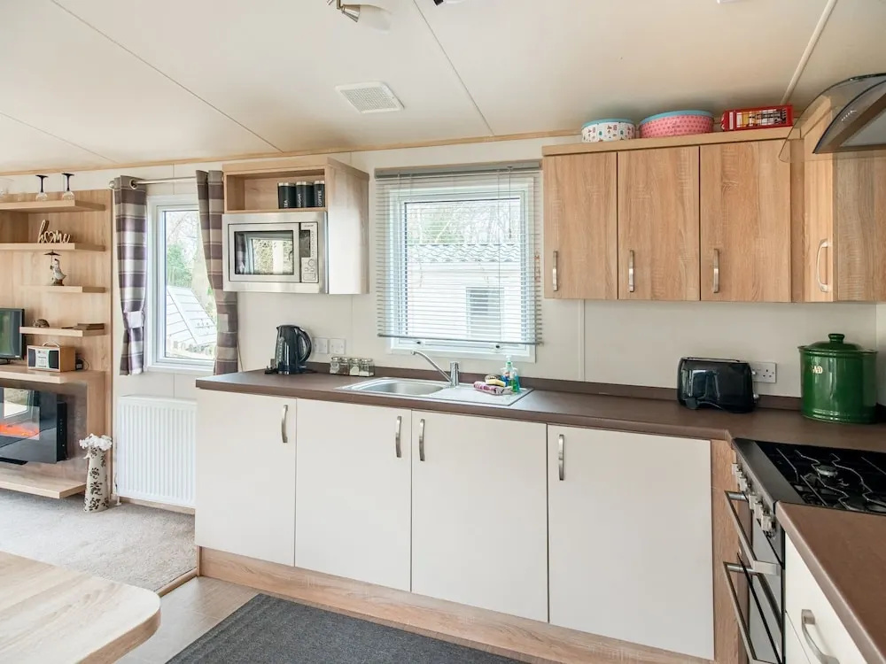 Enticing Home in Hastings Near Castle