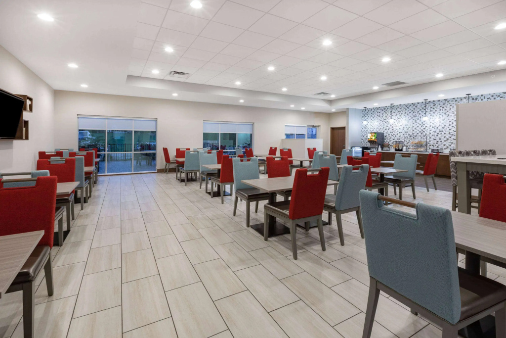 La Quinta Inn & Suites by Wyndham Jackson-Cape Girardeau