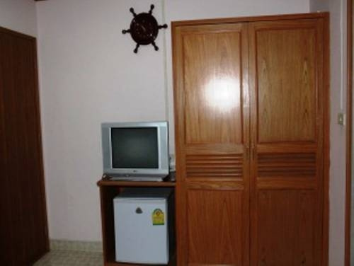 Full Moon Guesthouse