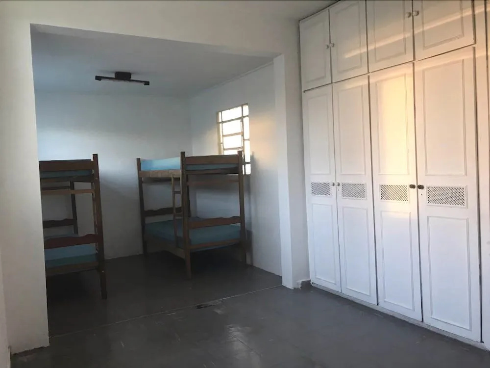Wally's House Hostel